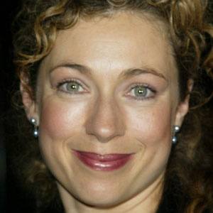 Alex Kingston's voice - Text to Speech AI
