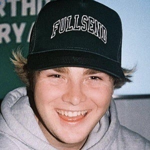 Alex Warren's voice - Text to Speech AI