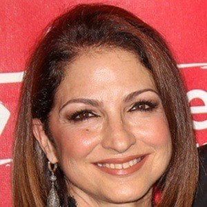 Gloria Estefan's voice - Text to Speech AI