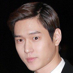 Go Kyung-pyo's voice - Text to Speech AI