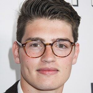 Gregg Sulkin's voice - Text to Speech AI