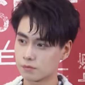 Hu Yitian's voice - Text to Speech AI