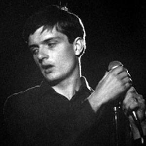 Voz de Ian Curtis - Text to Speech