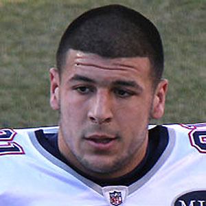 Aaron Hernandez's voice - Text to Speech AI