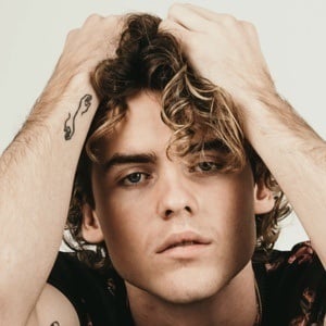 Jack Gray's voice - Text to Speech AI