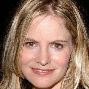Jennifer Jason Leigh's voice - Text to Speech AI
