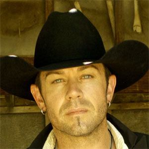 Aaron Pritchett's voice - Text to Speech AI