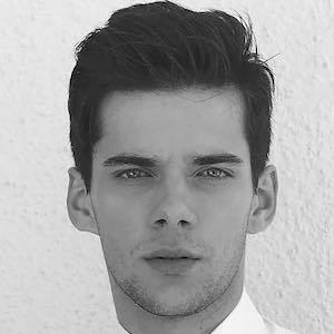 Álvaro Rico's voice - Text to Speech AI