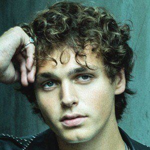 Jonah Marais's voice - Text to Speech AI