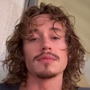 Jordan Huxhold's voice - Text to Speech AI