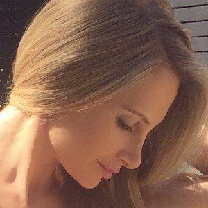 Amanda Elise Lee's voice - Text to Speech AI