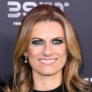 Karen Carney's voice - Text to Speech AI