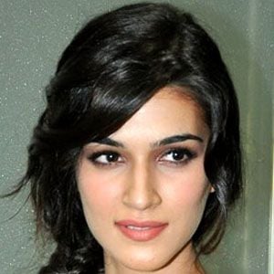 Kriti Sanon's voice - Text to Speech AI