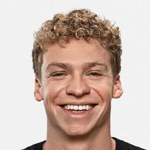 Voz de Léon Marchand - Text to Speech