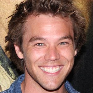 Lincoln Lewis's voice - Text to Speech AI