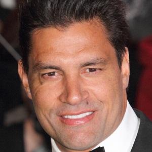 Manu Bennett's voice - Text to Speech AI