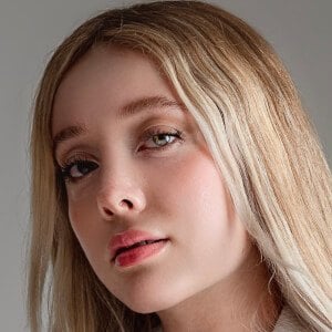 Maria Gonzalez's voice - Text to Speech AI