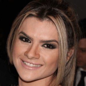 Mirella Santos's voice - Text to Speech AI