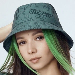 Miss Monique's voice - Text to Speech AI