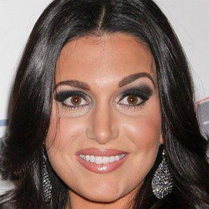 Voz de Molly Qerim - Text to Speech