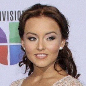 Angelique Boyer's voice - Text to Speech AI