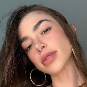 Voz de Anllela Sagra - Text to Speech