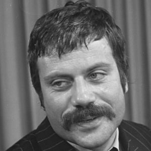 Oliver Reed's voice - Text to Speech AI