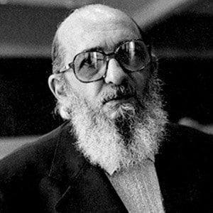 Paulo Freire's voice - Text to Speech AI