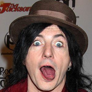 Phil Lewis's voice - Text to Speech AI