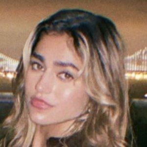 Rayna Vallandingham's voice - Text to Speech AI