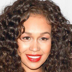 Rebecca Ferguson's voice - Text to Speech AI