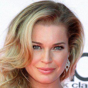 Rebecca Romijn's voice - Text to Speech AI