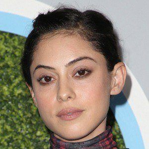 Rosa Salazar's voice - Text to Speech AI