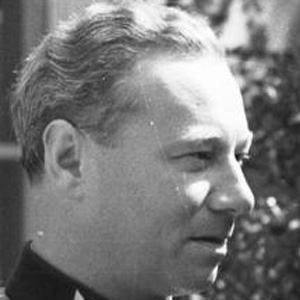 Sacha Guitry's voice - Text to Speech AI