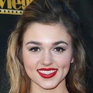 Sadie Robertson's voice - Text to Speech AI