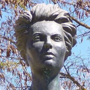 Sara Montiel's voice - Text to Speech AI