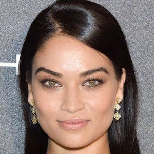 Shanina Shaik's voice - Text to Speech AI