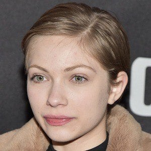Tavi Gevinson's voice - Text to Speech AI