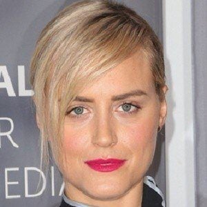 Taylor Schilling's voice - Text to Speech AI