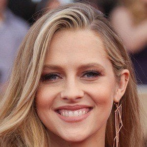 Teresa Palmer's voice - Text to Speech AI