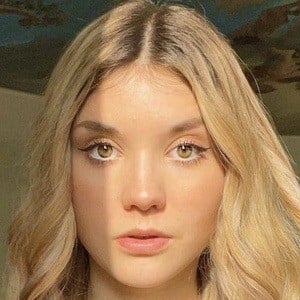 Valeria Vedovatti's voice - Text to Speech AI