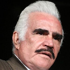 Vicente Fernández's voice - Text to Speech AI