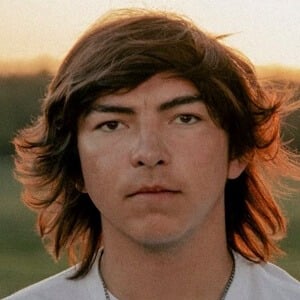 Wyatt Flores's voice - Text to Speech AI