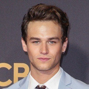 Brandon Flynn's voice - Text to Speech AI