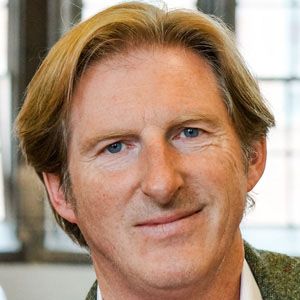 Adrian Dunbar's voice - Text to Speech AI