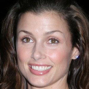 Bridget Moynahan's voice - Text to Speech AI