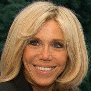 Voz de Brigitte Macron - Text to Speech