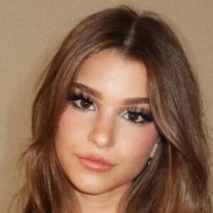 Brooke Monk's voice - Text to Speech AI