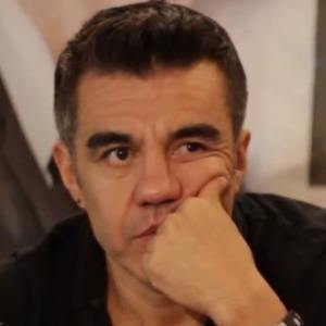 Adrián Uribe's voice - Text to Speech AI