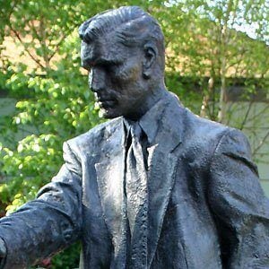 Voz de C.S. Lewis - Text to Speech